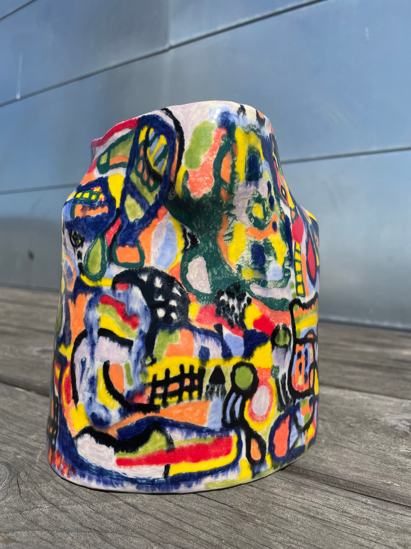 Vase / Hand-built & Hand-painted